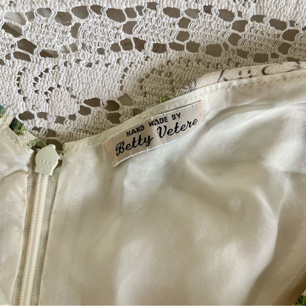 Vintage handmade floral cottage core dress - Picture 6 of 8
